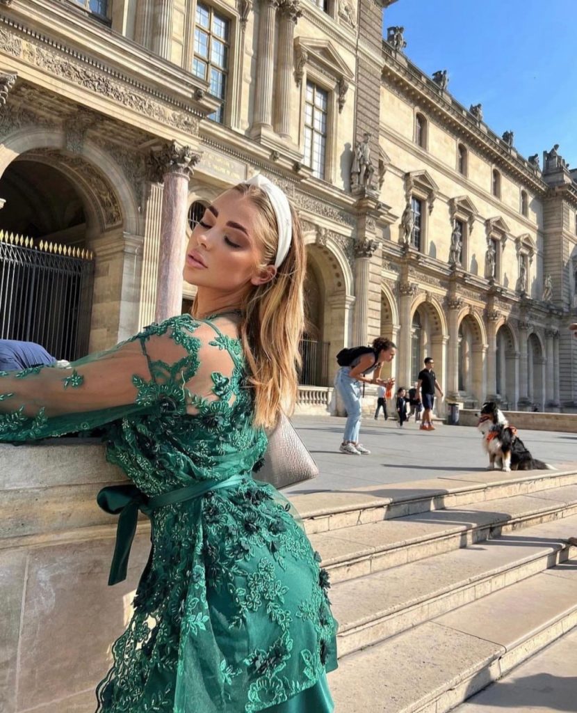 вип эскорт от  Шарлотта в Питере