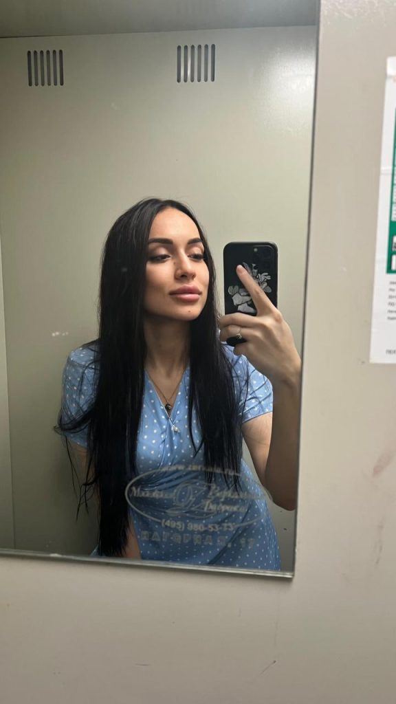 VIP эскорт от Алеся Питер